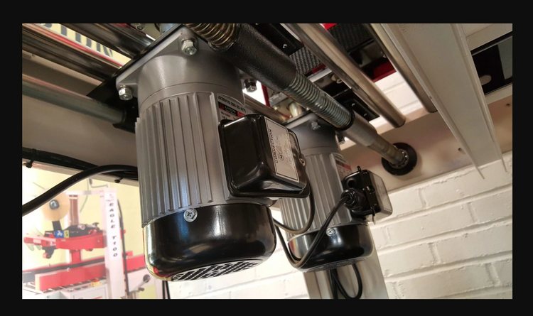 Eagle T100 converyor belt motor