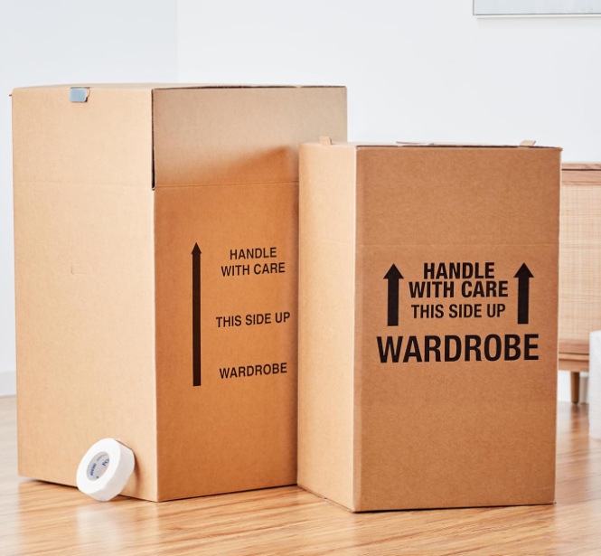 Handle wardrobe box